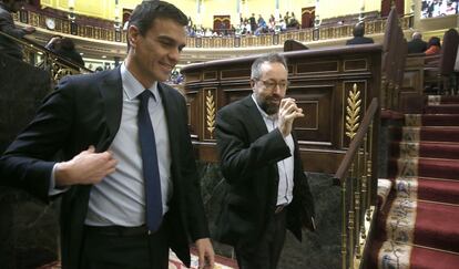 Pedro Sanchez y Juan Carlos Girauta (Ciudadanos), la semana pasada en el Congreso.