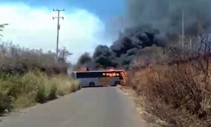 Bloqueo en Mazamitla, localidad colindante entre el Estado de Jalisco y Michoacán