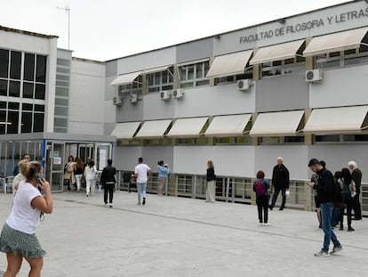 Vista de la Facultad de Filosofía y Letras de la Universidad Autónoma de Madrid. EFE/Víctor Lerena
