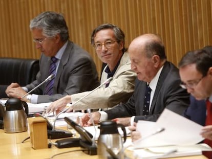 El secretario de Estado de Cultura, Jose Maria Lasalle, en la comision de Cultura del Congreso de Diputados, celebrada este martes. 