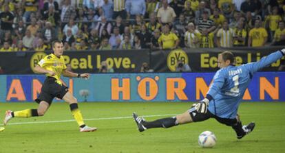 Grosskreutz marca ayer para el Borussia ante el Hamburgo (3-1).