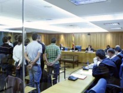 Los once acusados de formar parte de ETA, en la Audiencia Nacional.