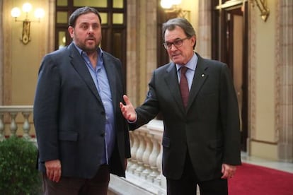 El president Artur Mas i Oriol Junqueras al Parlament en una imatge d'arxiu.