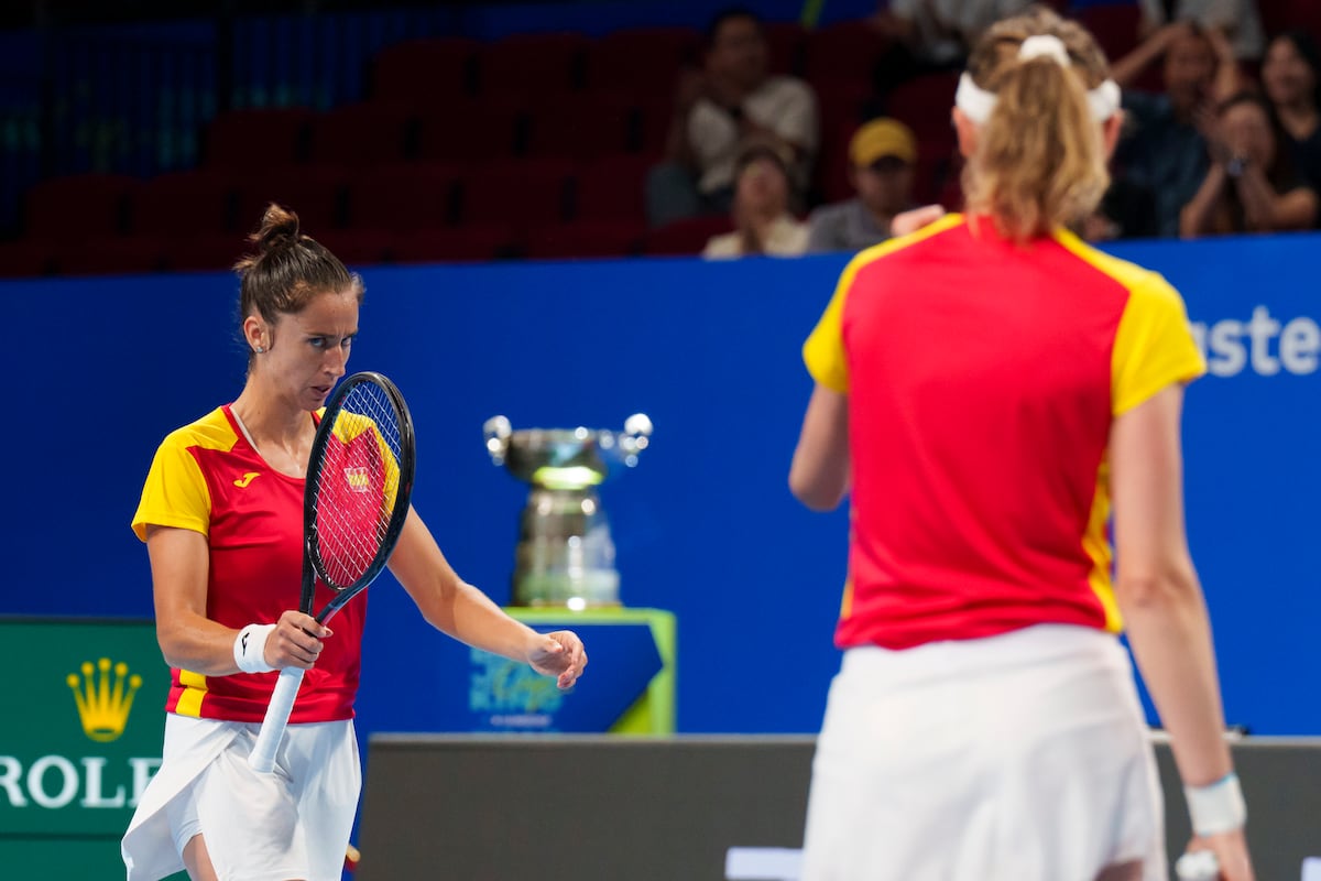 España vence a Kazajistán y regresa a semifinales de la Billie Jean King Cup tras 17 años