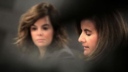 Santamar&iacute;a y B&aacute;&ntilde;ez, tras el Consejo de Ministros del 30 de noviembre. 