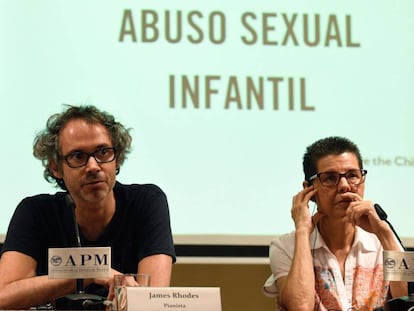 Pianist James Rhodes and activist Vicki Bernadet at a conference about child abuse.