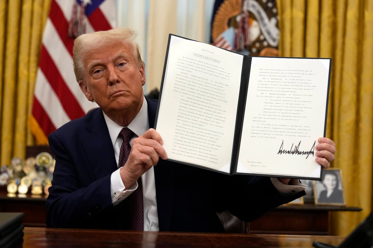 Trump approves two decrees to boost cryptocurrencies and artificial intelligence