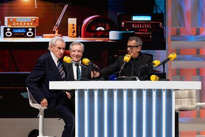 Desde la izquierda, Luis del Olmo, Iñaki Gabilondo y Andreu Buenafuente.