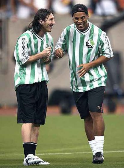 Messi y Ronaldinho, en una exhibición la semana pasada en Brasil.