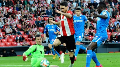 Aduriz, en el duelo ante el Getafe de este ejercicio.