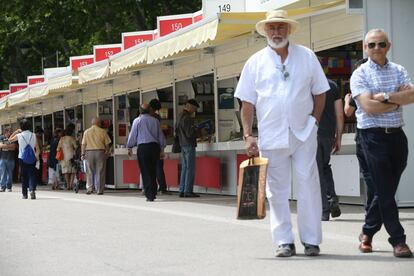 Ocho años después de iniciada la crisis, el pulso que transmiten los comerciales de la distribuidora UDL, que trabaja con editores pequeños e independientes, es bueno. “Hemos pasado una campaña de Sant Jordi que fue bien”, según Mónica Díaz, directora de UDL