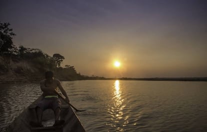 La comunidad indígena Achagua durante las épocas del verano viven de la pesca.