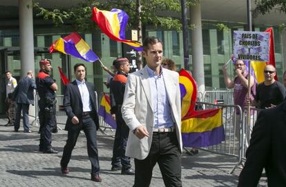 Urdangarin saliendo de la Ciutat de la Justicia.