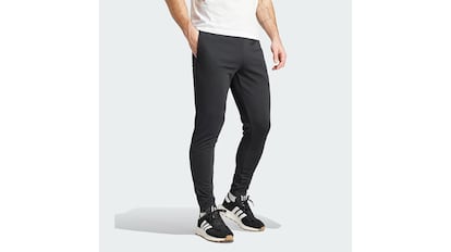 View of Adidas pants with a discount on Amazon.
