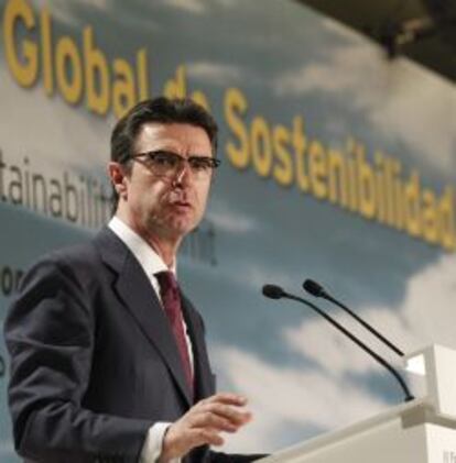 Jos&eacute; Manuel Soria, durante su intervenci&oacute;n en el III Foro Global de Sostenibilidad. 