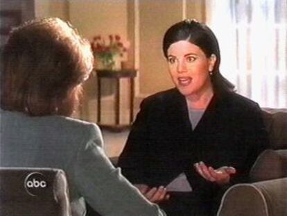 Barbara Walters entrevista a Monica Lewinsky.