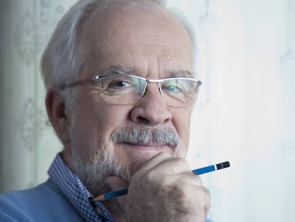 Retrato de Forges en su casa de Madrid