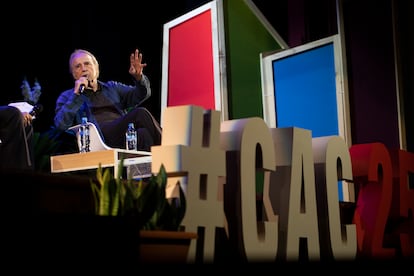 Joan Manuel Serrat durante la inauguración del festival Centroamérica Cuenta, este martes en Ciudad de Guatemala.
