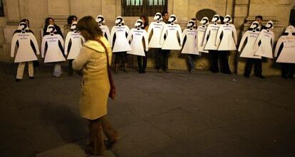 Un grupo de personas durante una protesta contra la violencia de género.