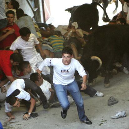 Instante de la accidentada entrada a la plaza de toros de San Sebastián de los Reyes.