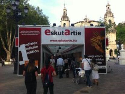 La II Feria de Artesanía Eskutartie se prepara para abrir sus puertas el viernes en Bilbao