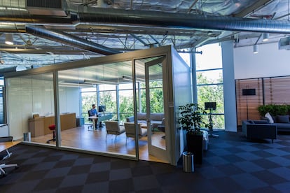 Sundar Pichai, CEO de Google, en su oficina en Mountain View, California.