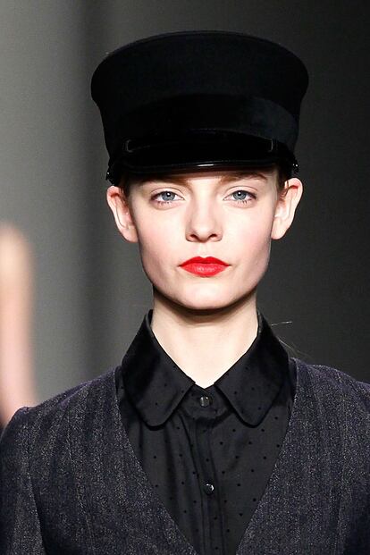 El otoño-invierno 2012-2013 tiene los labios rojo Valentino para la línea Marc by Marc Jacobs.