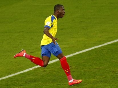 Enner Valencia celebra su segundo gol.