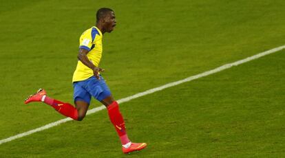 Enner Valencia celebra su segundo gol.