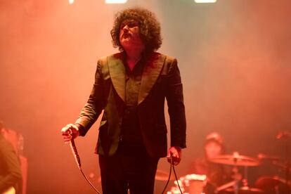  Cedric Bixler Zavala, vocalista de la banda Mars Volta, durante su presentacin de anoche.  