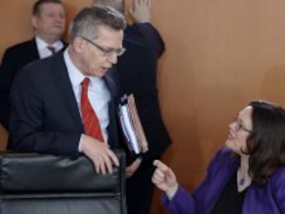 El ministro del Interior, Thomas de Mazi&egrave;re, y la titular de Trabajo, Andrea Nahles.