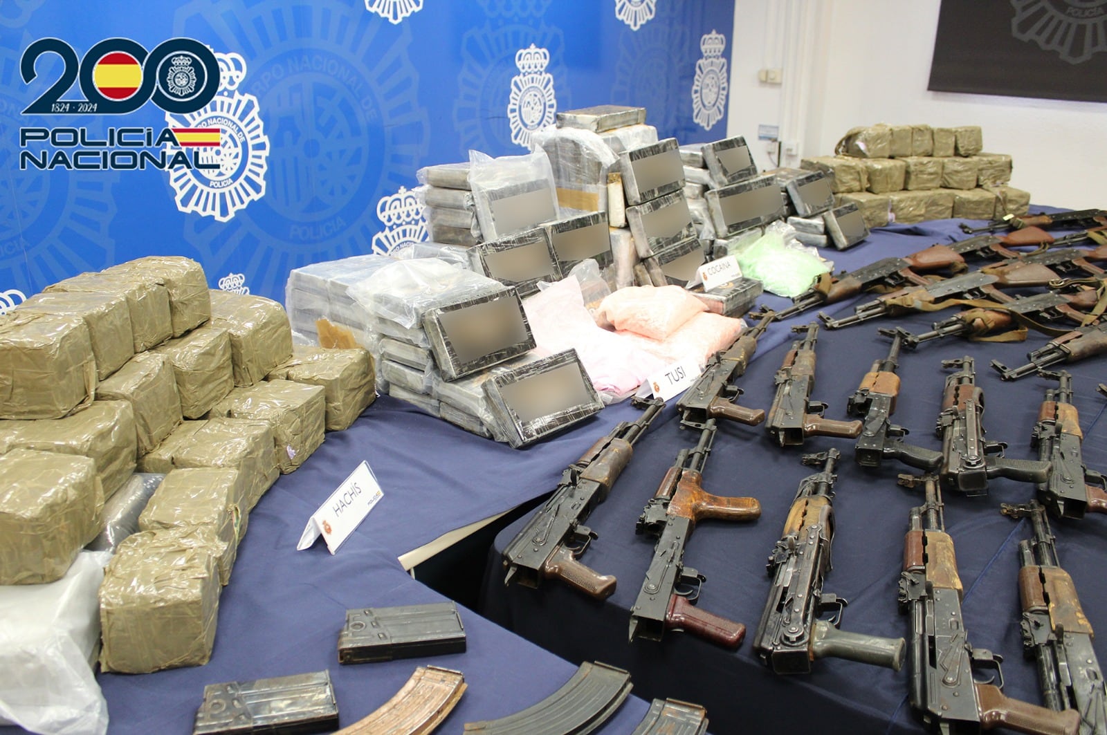 La Policía Nacional interviene un arsenal de armas de guerra en Málaga a un grupo de crimen organizado