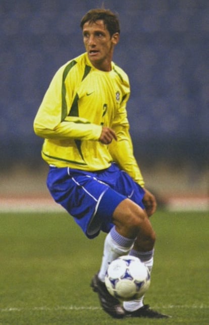 Belletti, durante un partido con Brasil en 2002.