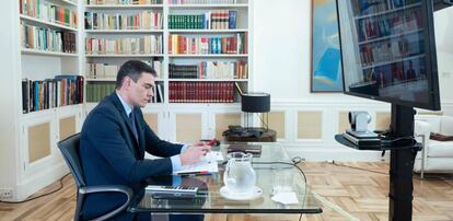 El presidente del Gobierno, Pedro Sánchez, en la videoconferencia del Consejo Europero.