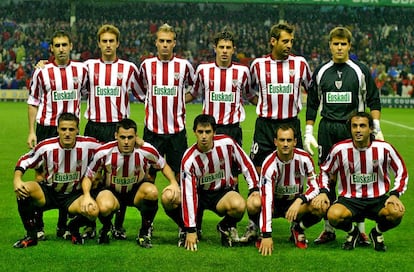 Alineación del Athletic en la copa de la UEFA en su partido contra el Steaua de Bucarest de la temporada 2004-2005