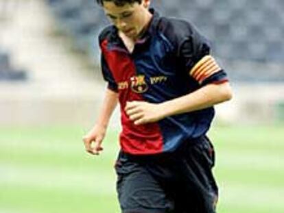 Iniesta, en un calentamiento previo a un partido.