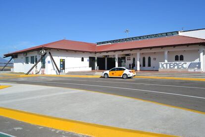 Vista exterior del aeropuerto de Ixtepec, en el Estado de Oaxaca (México), en una imagen de archivo.