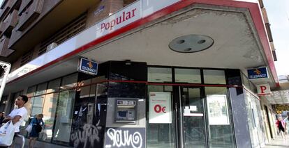 Una oficina del Banco Popular en el barrio de Tetuán, en Madrid.