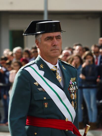 El general Félix Blázquez, durante los actos de conmemoración de la patrona del Cuerpo celebrados en el acuartelamiento de Sansomendi en Vitoria.