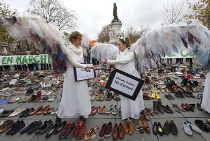 Cerca de 200 países se reunirán en París para llegar a un acuerdo que, al menos, se fije el objetivo de limitar a 2 grados el aumento de la temperatura global del planeta a final de siglo. En la imagen, protesta contra el cambio climático en París.