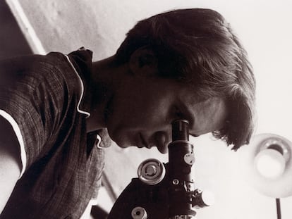 Rosalind Franklin (1920-1958), química y cristalógrafa británica, fue una de los cuatro codescubridores de la estructura en doble hélice del ADN.