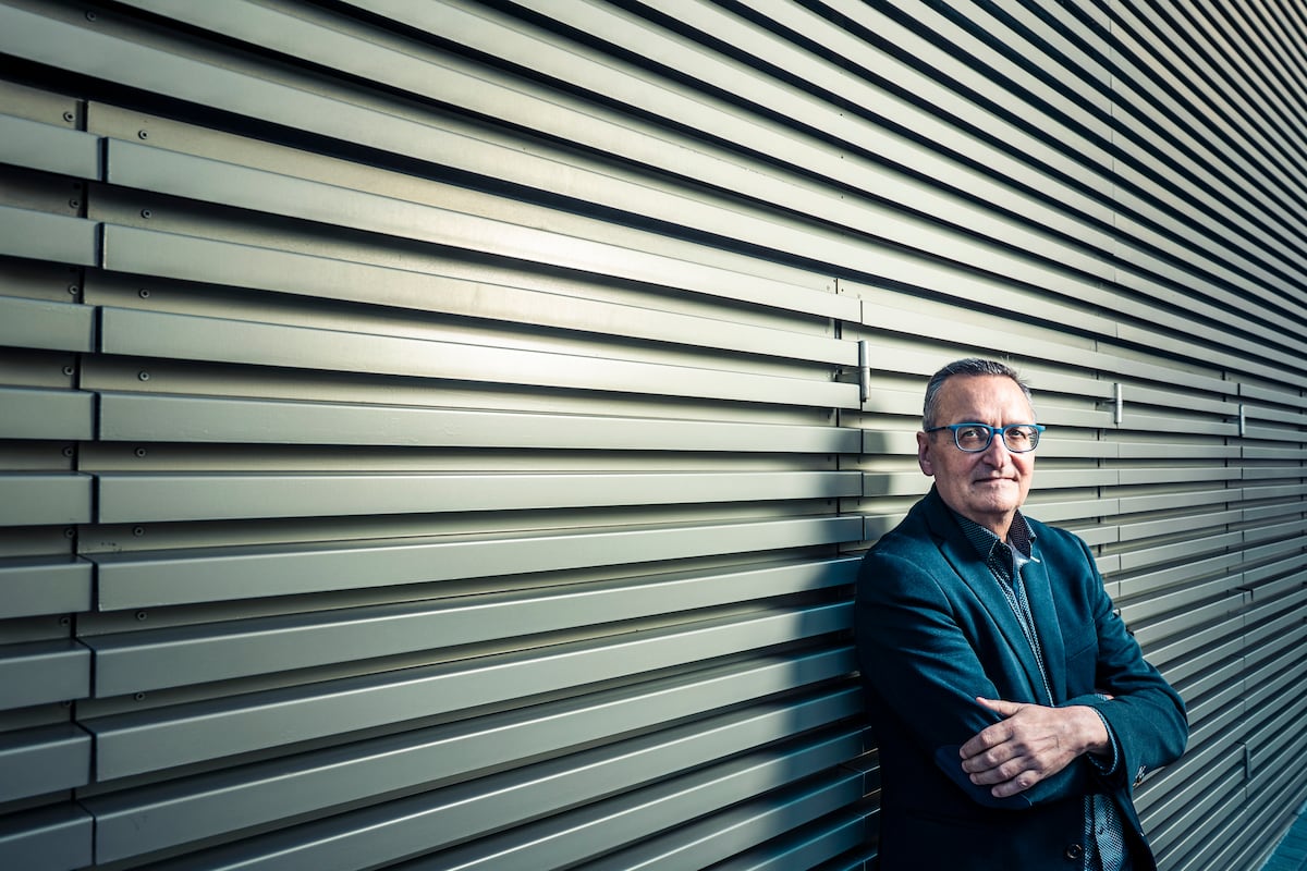 Salvador Gutiérrez Solís, escritor: “El cáncer tiene mucho de Marie Kondo”