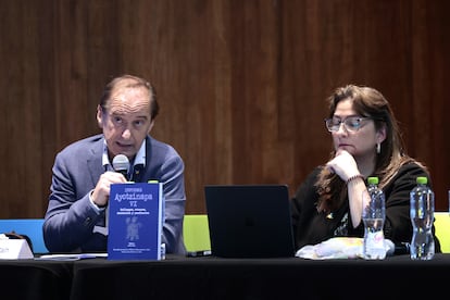 Carlos Beristain y Ángela Buitrago, representantes del Grupo Interdisciplinario de Expertos Independientes