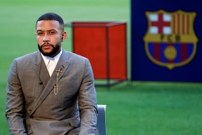 Depay, en su presentación con el Barcelona.