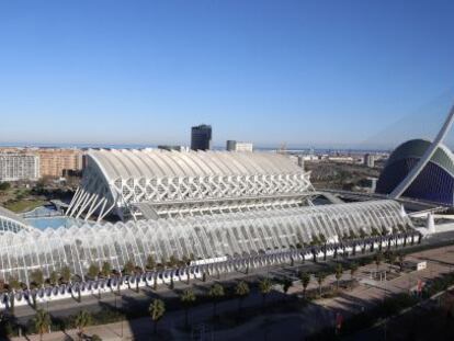 La Ciudad de las Artes y las Ciencias de Valencia, obra del arquitecto Santiago Calatrava. 