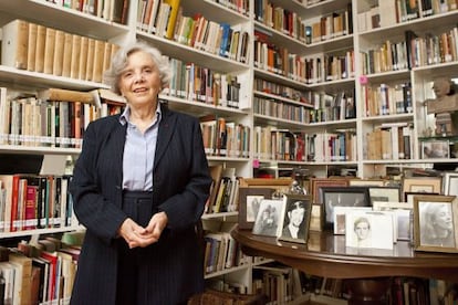 Elena Poniatowska este martes tras saberse ganadora del Cervantes. / SAÚL RUIZ