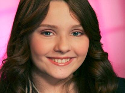 Abigail Breslin, protagonista de la película <i>Pequeña Miss Sunshine</i>, se estrenará en una obra de teatro en Broadway. La actriz interpretará a Helen Keller en la pieza <i>The Miracle Worker</i> de William Gibson, ha informado la BBC.
