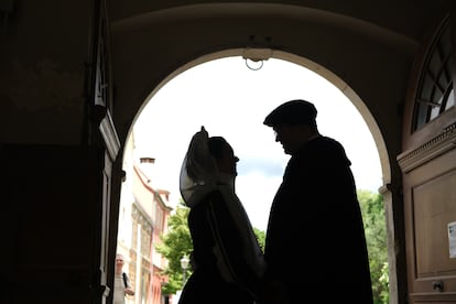 El matrimonio formado por Christian Tylsch y Selina Tylsch, caracterizados como Lutero y su esposa. Ellos son los protagonistas de la edición de este año del festival que recuerda en Wittenberg el enlace del líder de la reforma protestante.