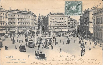 Trams in Sol in an archival image.