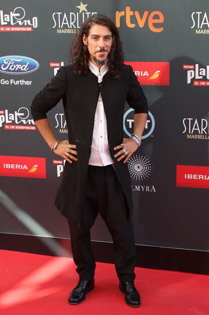 Oscar Jaenada, galardonado como mejor actor Premio Platino por "Cantinflas".